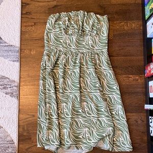 Women’s summer dress with liner